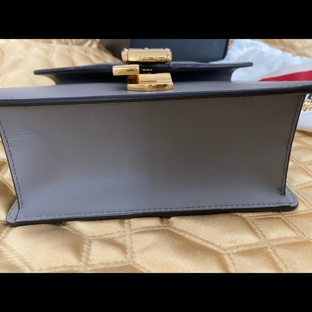 Gucci Mini Sylvie Leather Mini Chain Bag in Gray - Picture 9 of 12